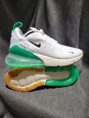 Women's Nike Air Max 270